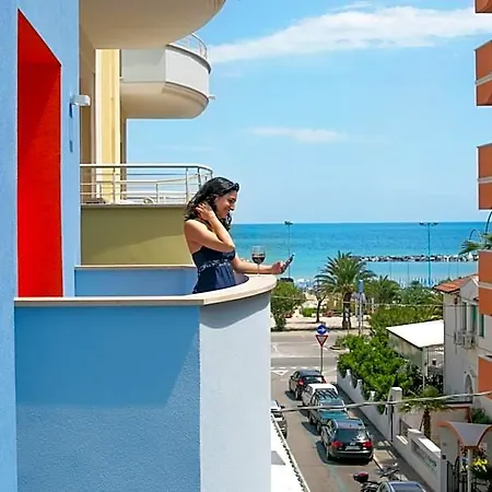 Le Soleil Hotel